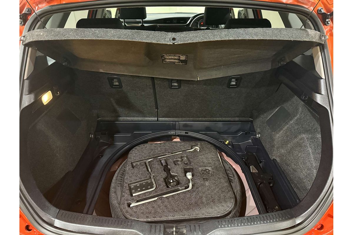 2017 Toyota Corolla Ascent Sport ZRE182R