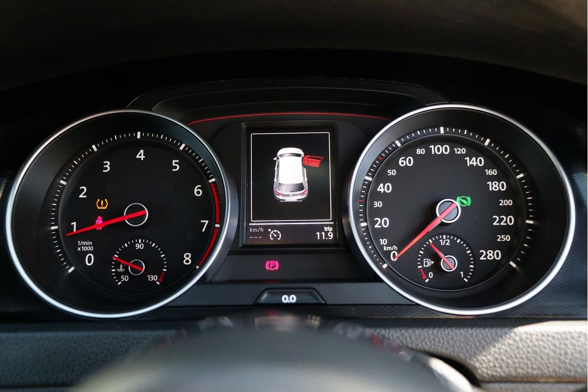 2014 Volkswagen Golf GTI 7
