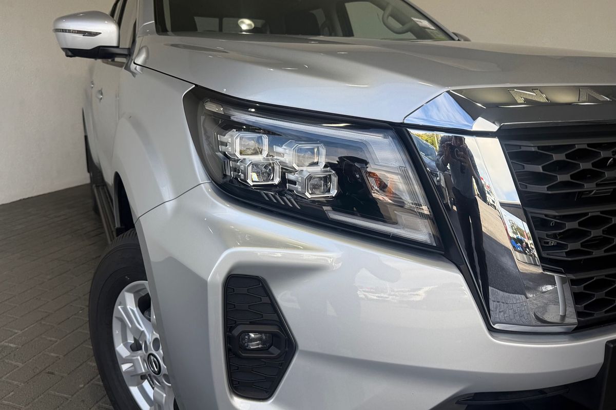 2025 Nissan Navara ST D23 4X4