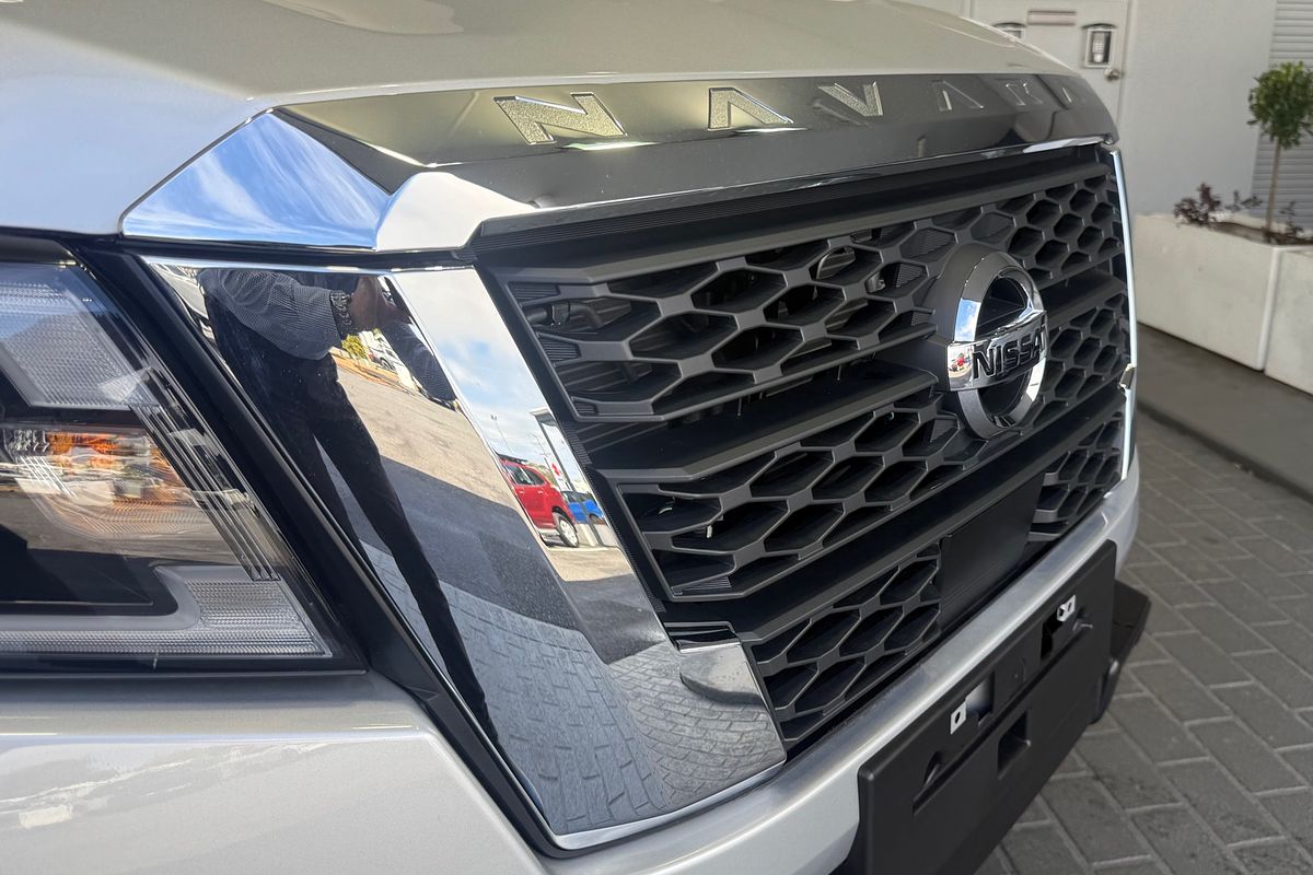 2025 Nissan Navara ST D23 4X4