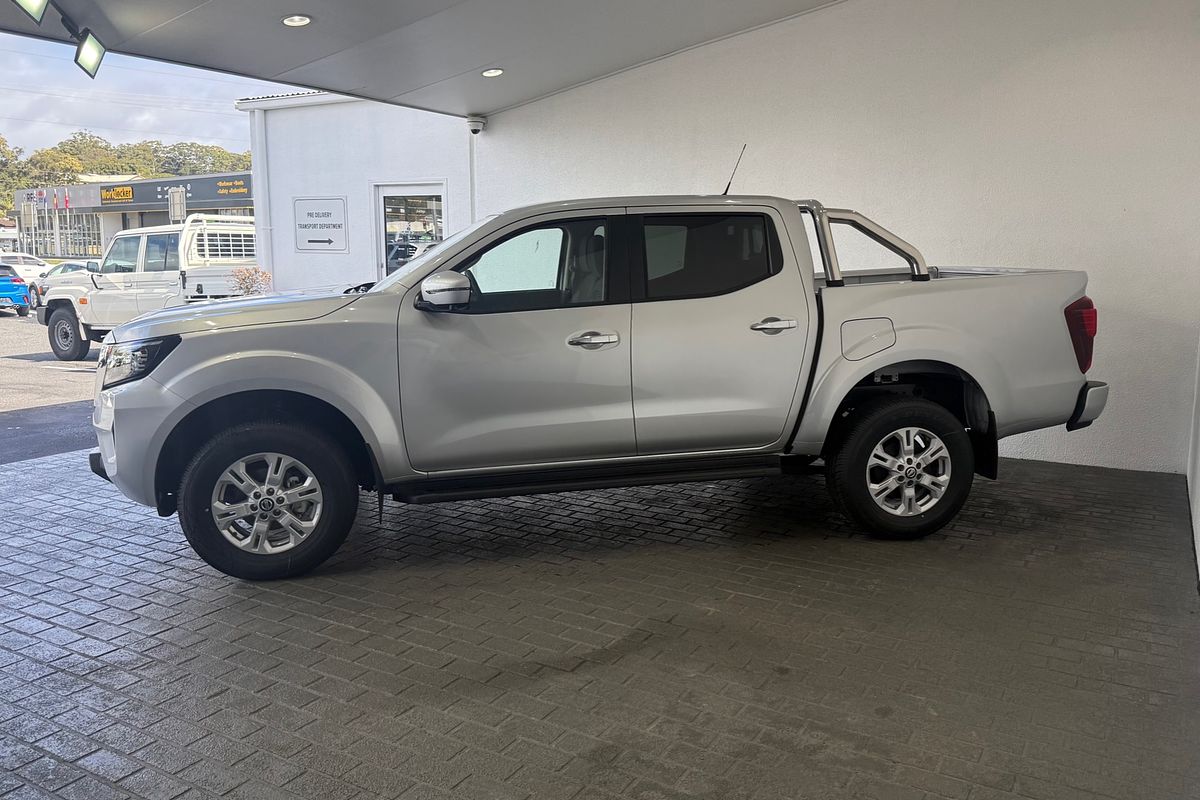 2025 Nissan Navara ST D23 4X4