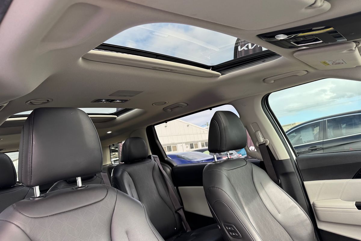 2021 Kia Carnival Platinum KA4