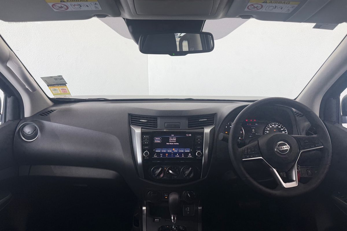 2025 Nissan Navara ST D23 4X4