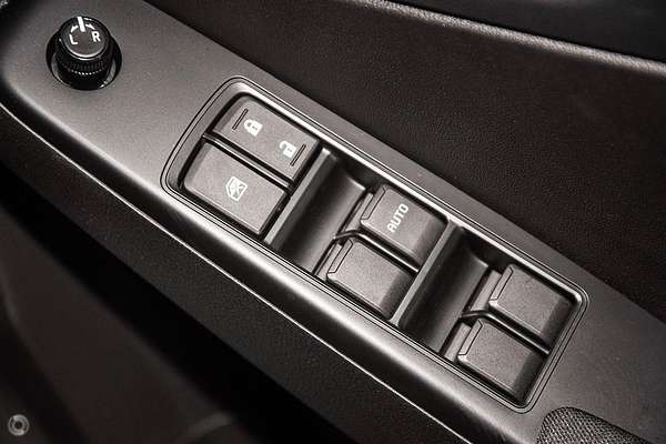 2025 Isuzu D-MAX LS-M 4X4