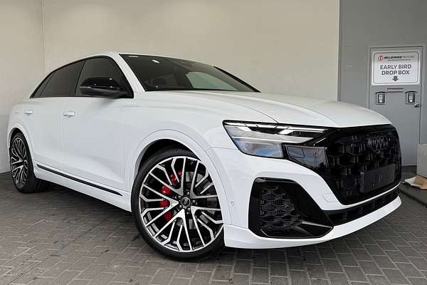2025 Audi SQ8 TFSI F1