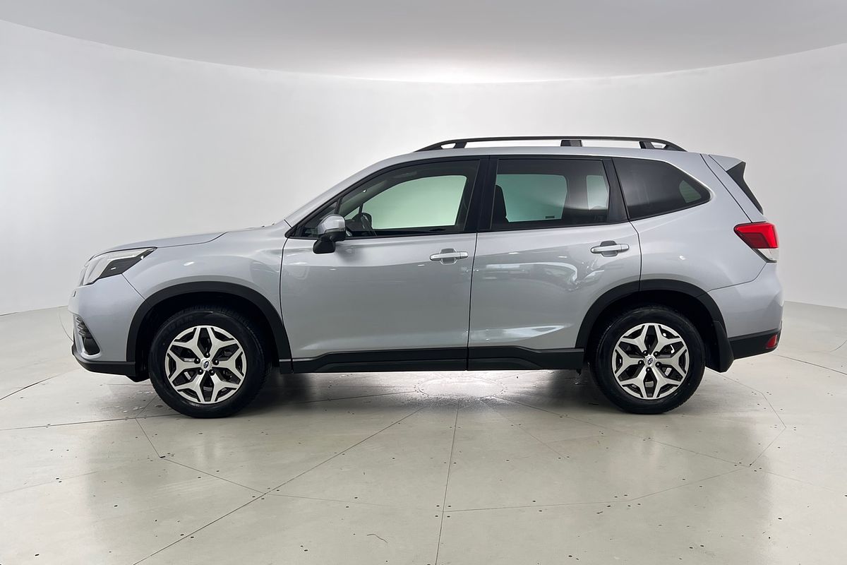 2022 Subaru Forester 2.5i-L S5