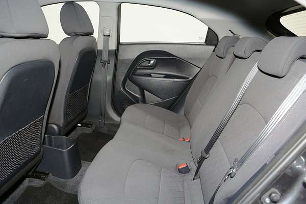 2015 Kia Rio S UB