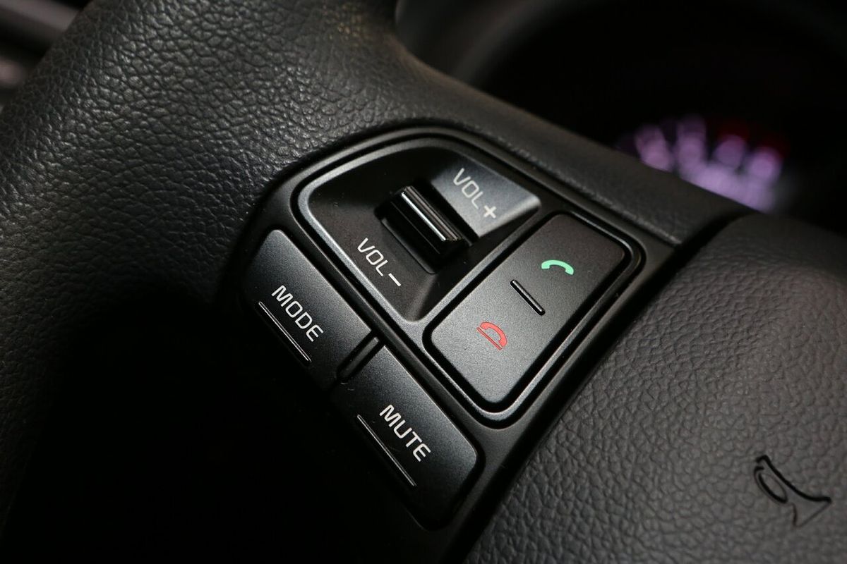 2015 Kia Rio S UB