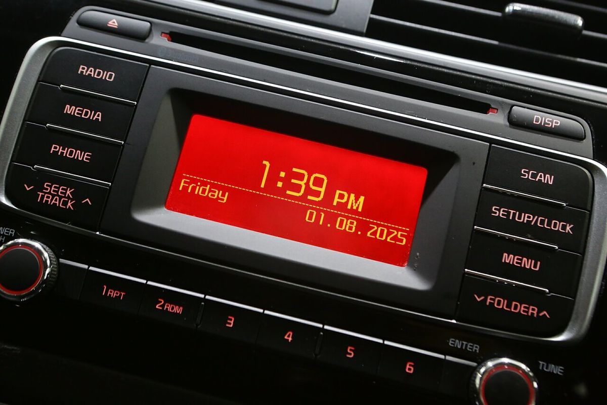 2015 Kia Rio S UB