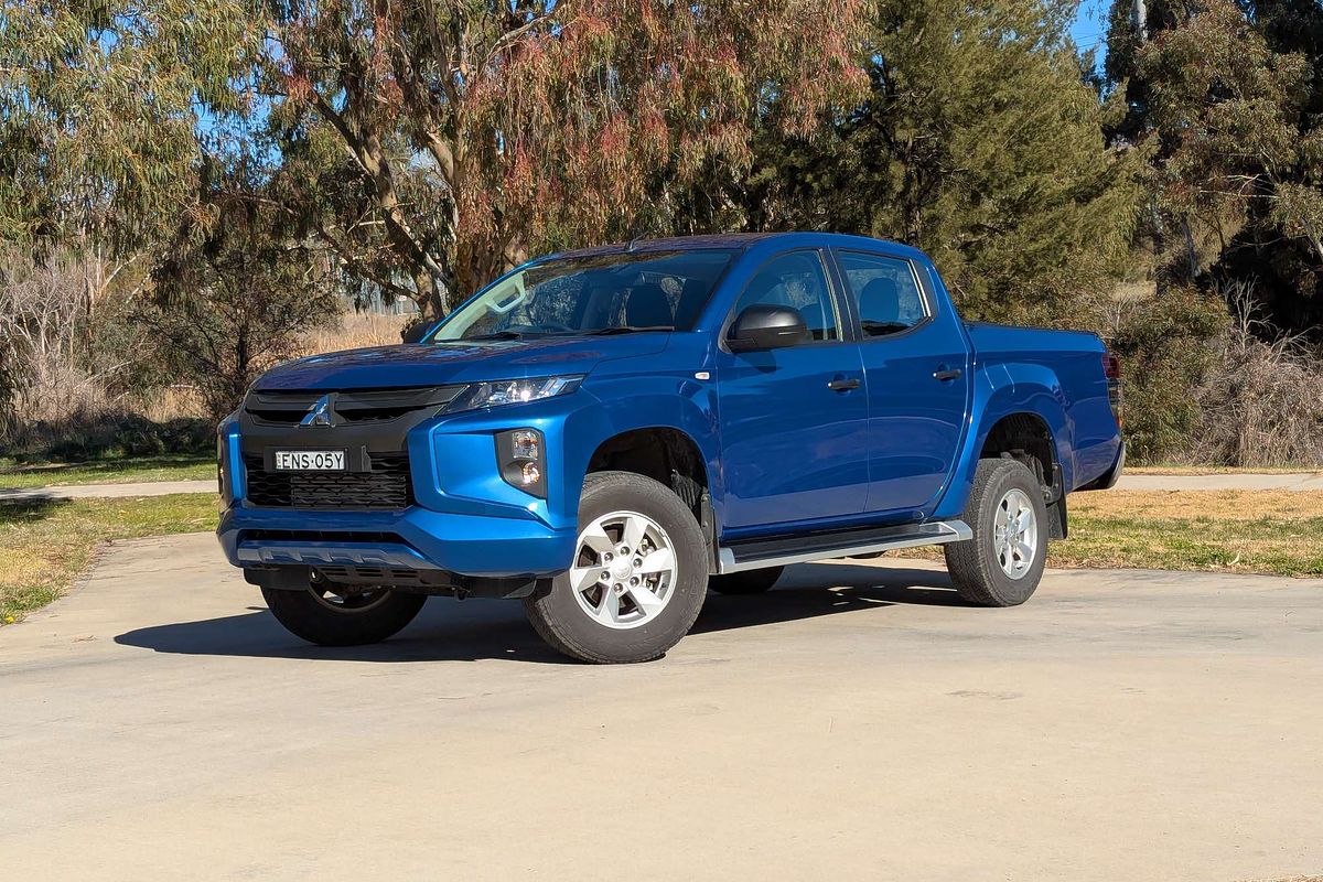 2021 Mitsubishi Triton GLX+ MR 4X4
