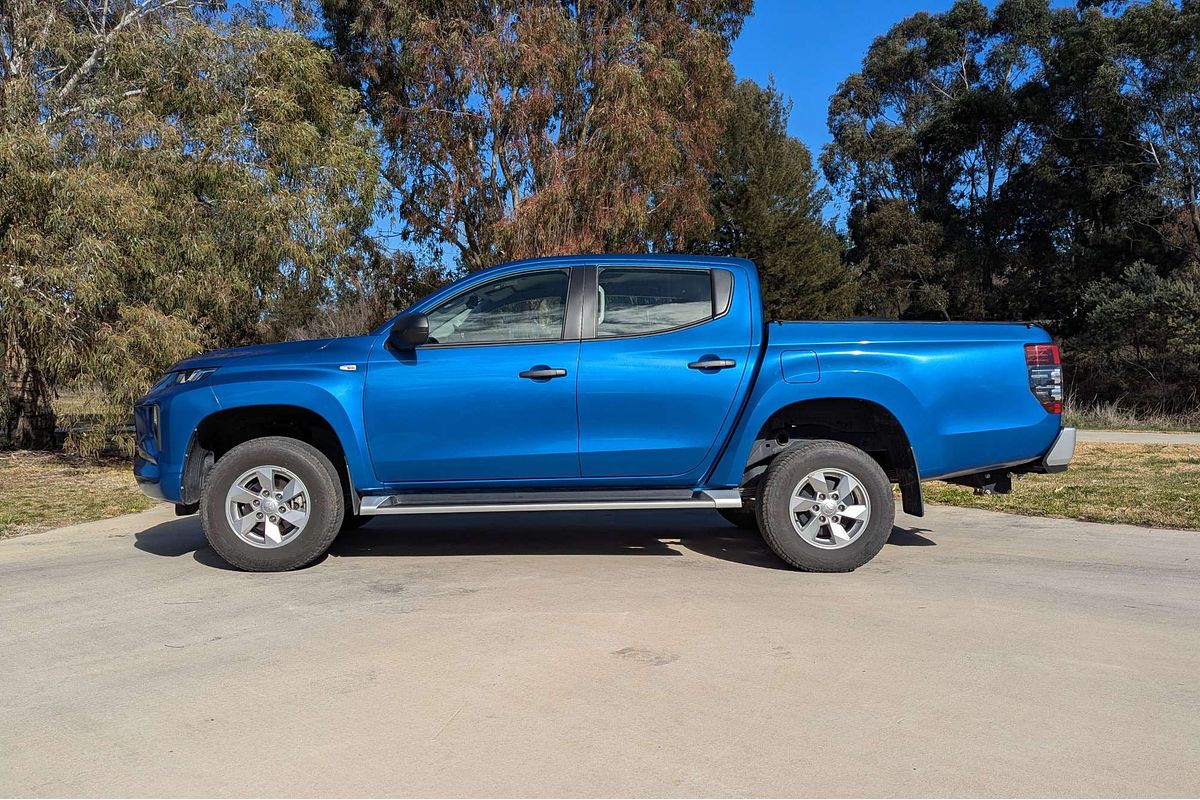 2021 Mitsubishi Triton GLX+ MR 4X4