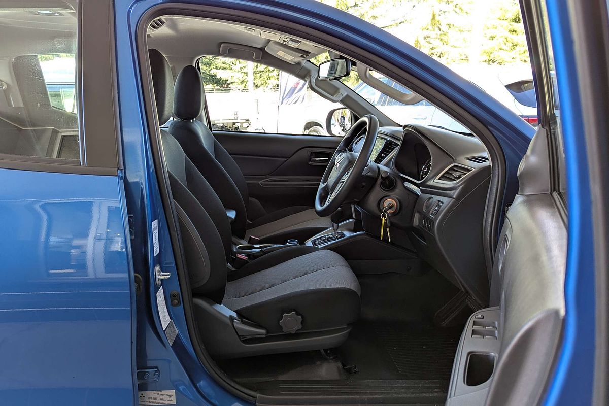 2021 Mitsubishi Triton GLX+ MR 4X4