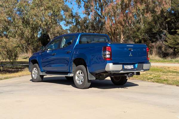 2021 Mitsubishi Triton GLX+ MR 4X4
