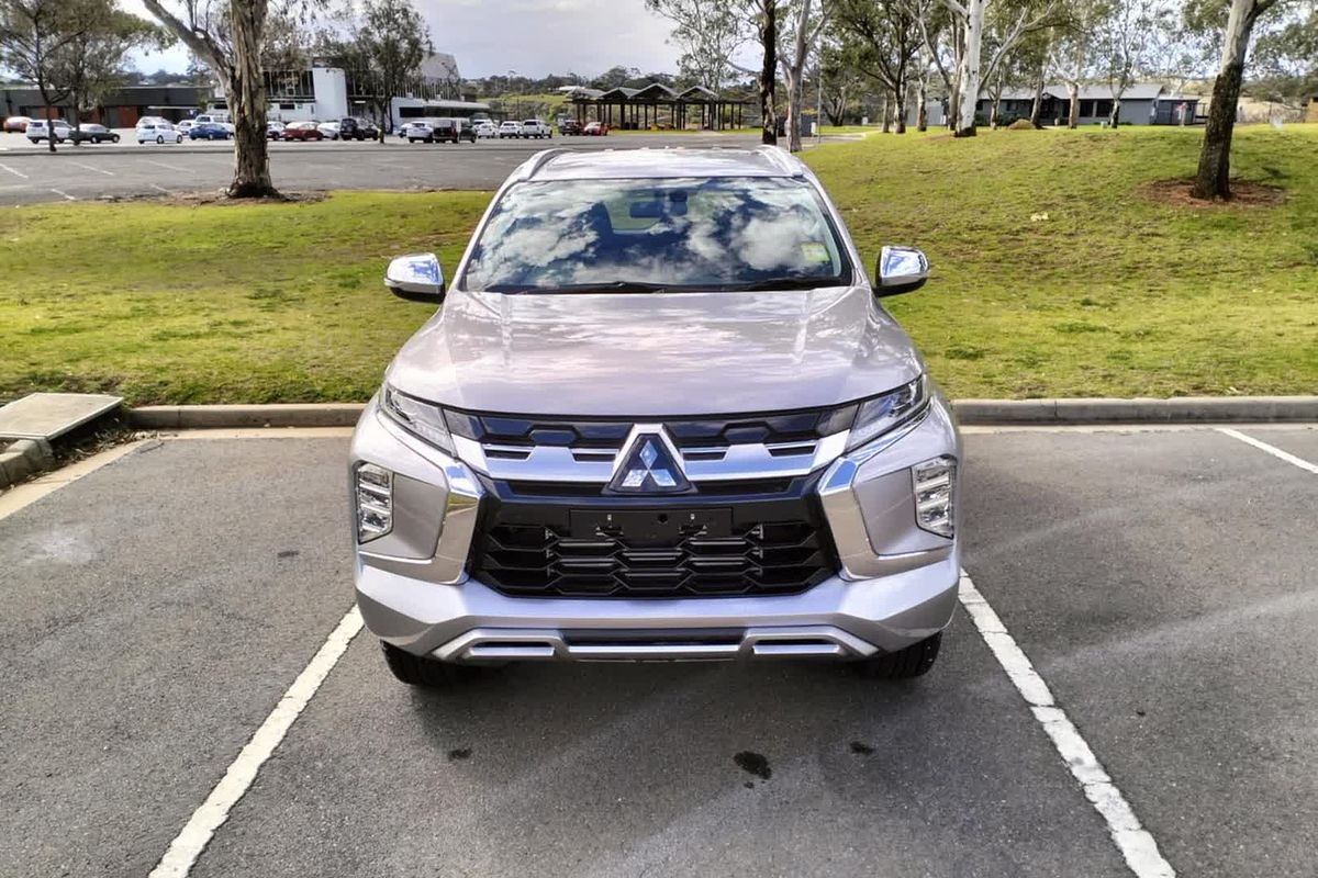 2024 Mitsubishi Pajero Sport GLX QG