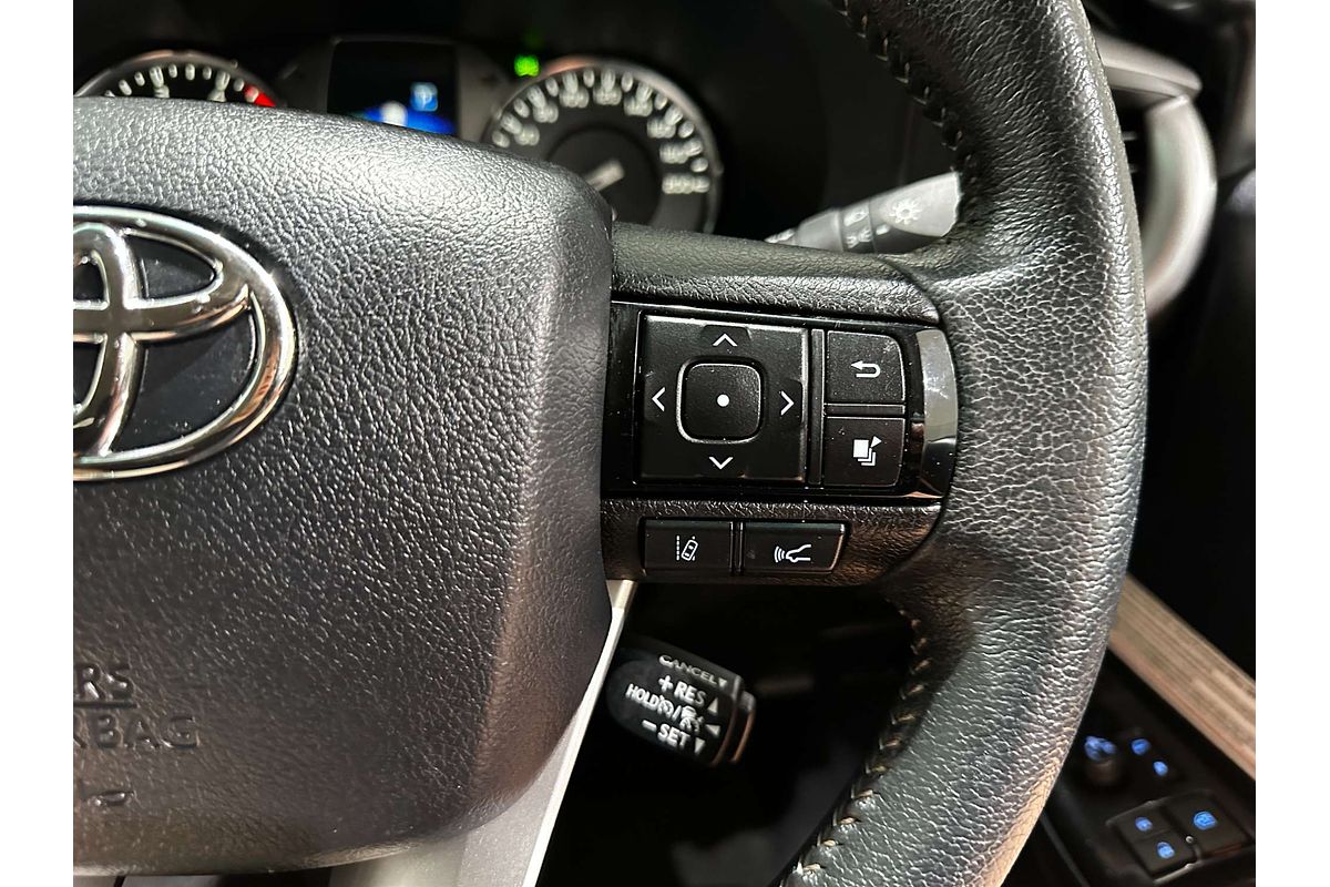 2022 Toyota Hilux SR5 GUN126R 4X4