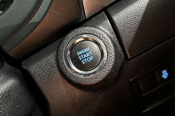 2022 Toyota Hilux SR5 GUN126R 4X4