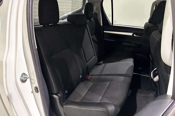 2022 Toyota Hilux SR5 GUN126R 4X4