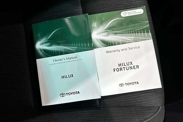 2022 Toyota Hilux SR5 GUN126R 4X4