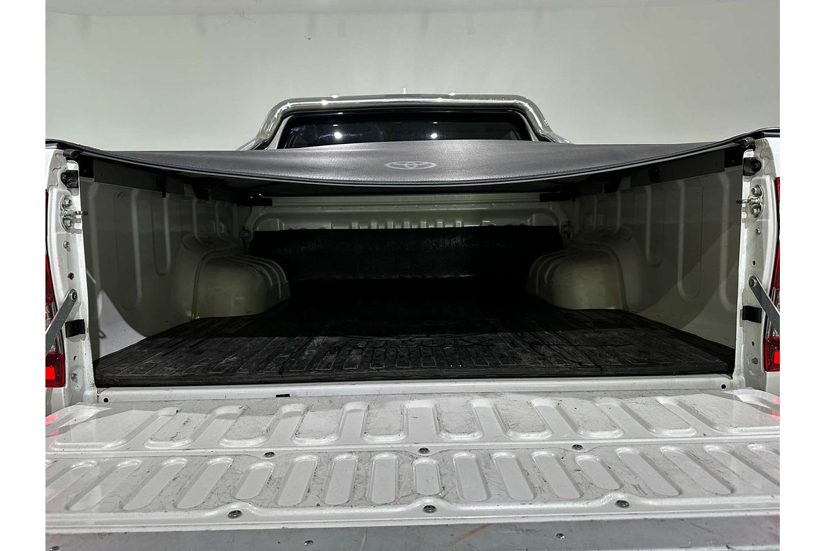 2022 Toyota Hilux SR5 GUN126R 4X4