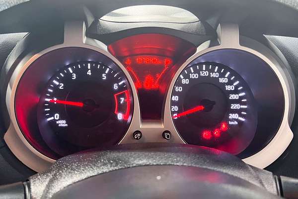 2014 Nissan JUKE ST F15