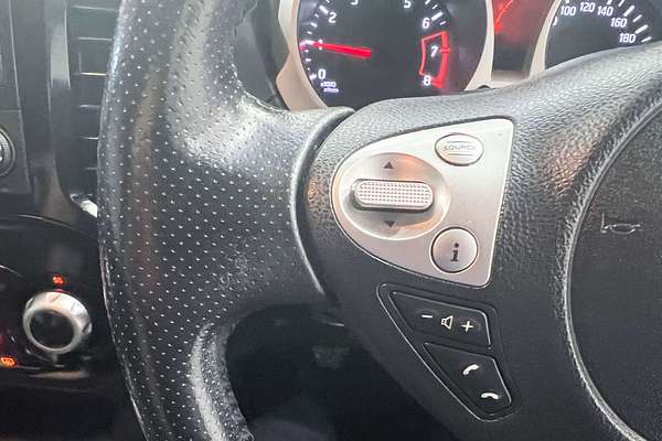 2014 Nissan JUKE ST F15