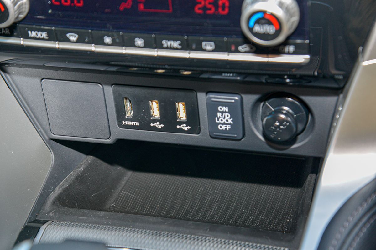 2024 Mitsubishi Pajero Sport GLS QG