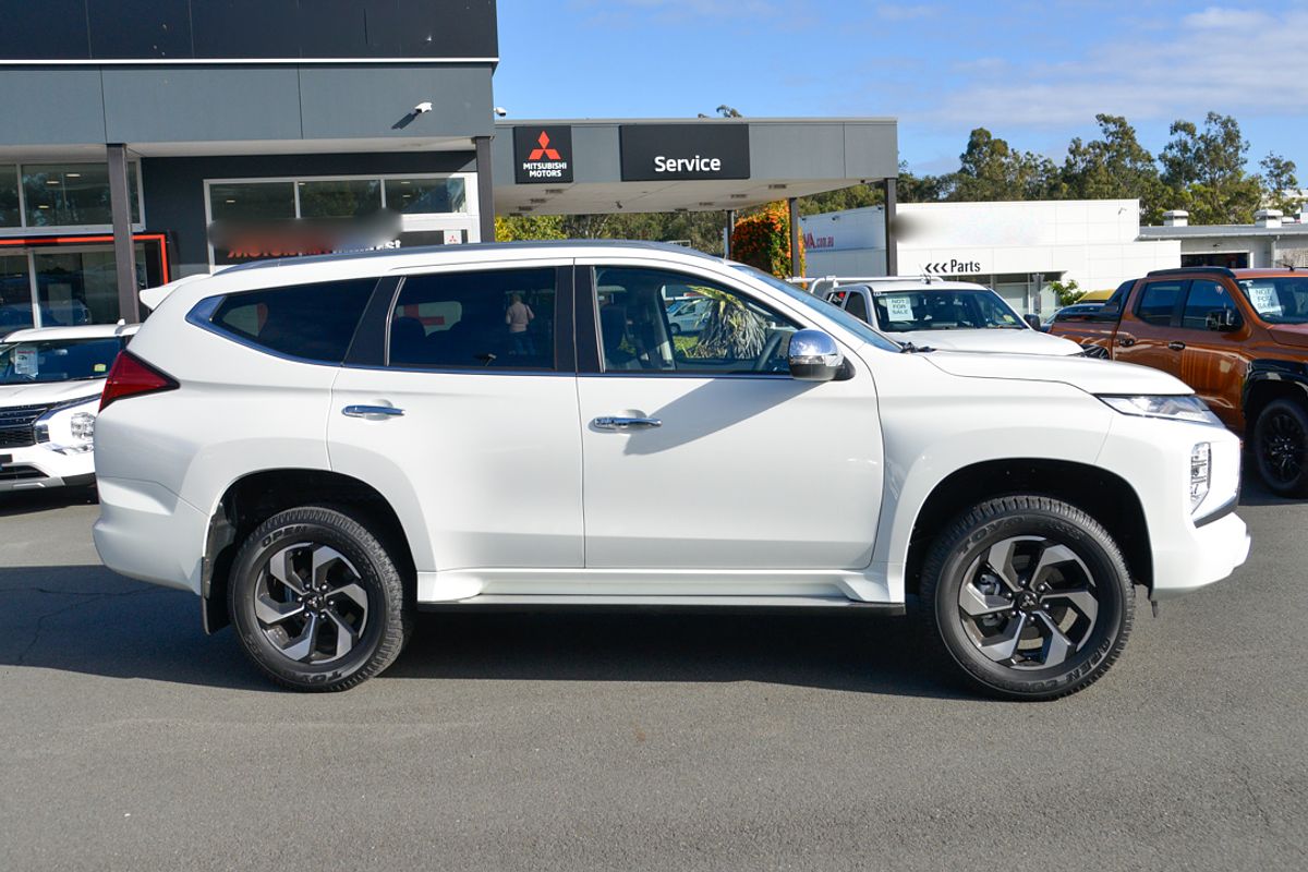 2024 Mitsubishi Pajero Sport GLS QG