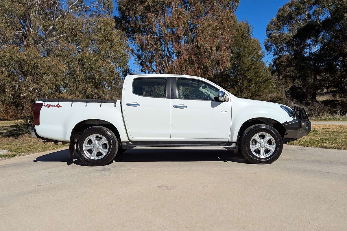 2020 Isuzu D-MAX LS-U  4X4