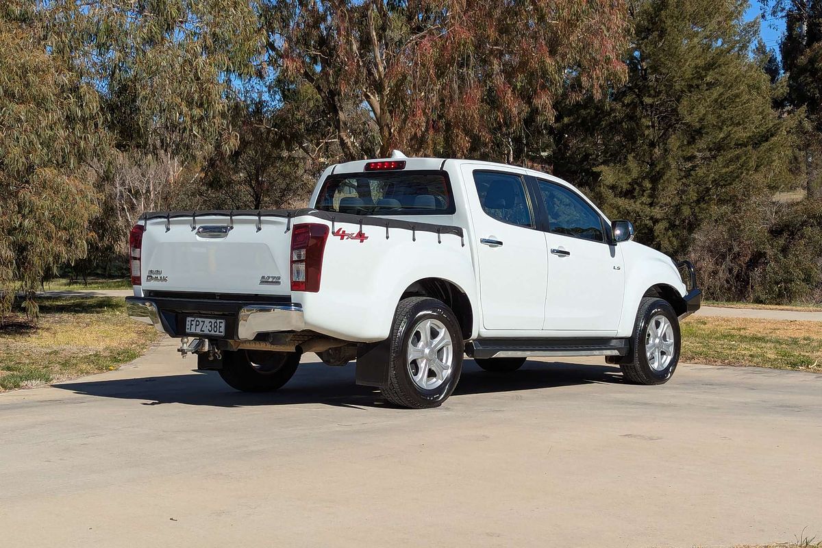 2020 Isuzu D-MAX LS-U  4X4