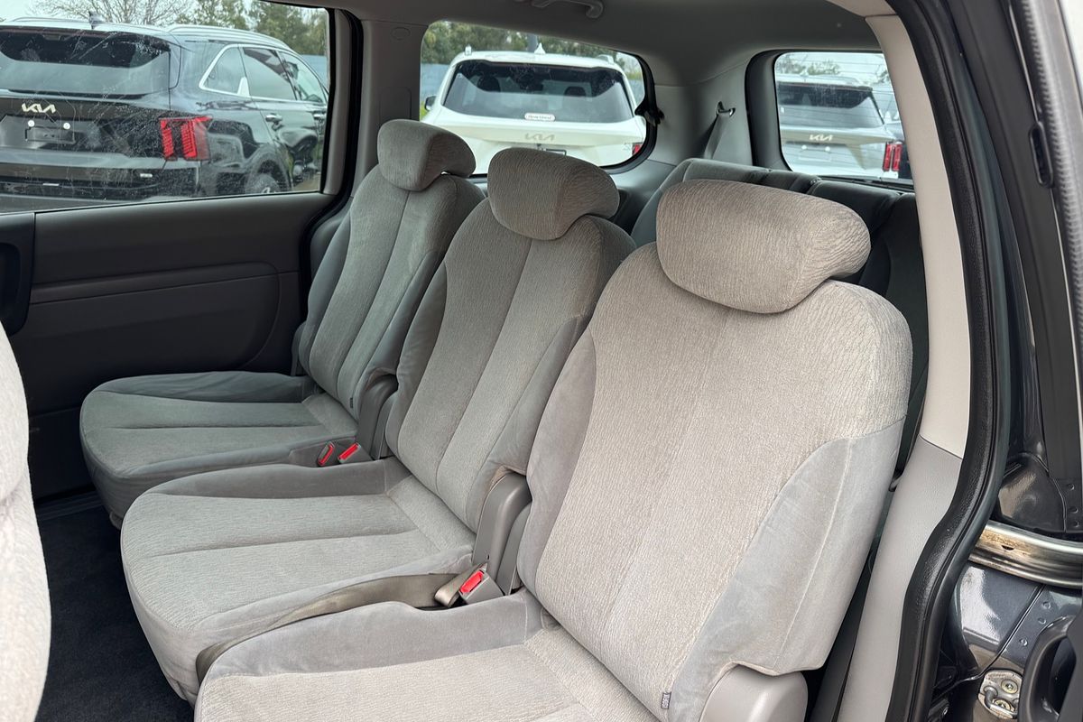 2013 Kia Grand Carnival Si VQ