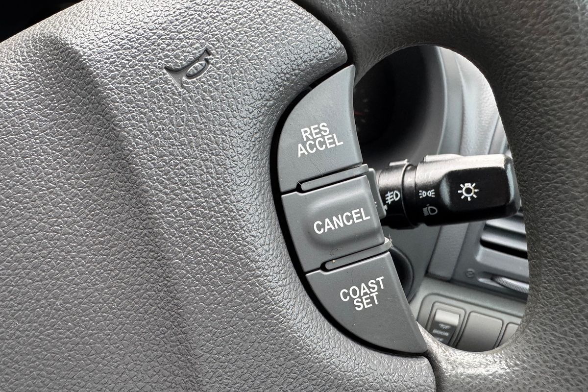 2013 Kia Grand Carnival Si VQ