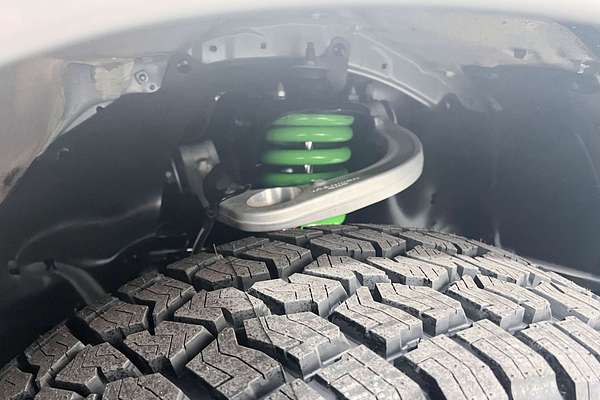 2020 Toyota Hilux SR5 GUN126R 4X4