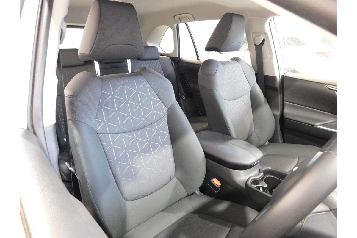 2021 Toyota RAV4 GXL AXAH52R