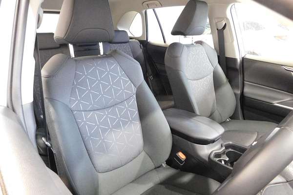 2021 Toyota RAV4 GXL AXAH52R