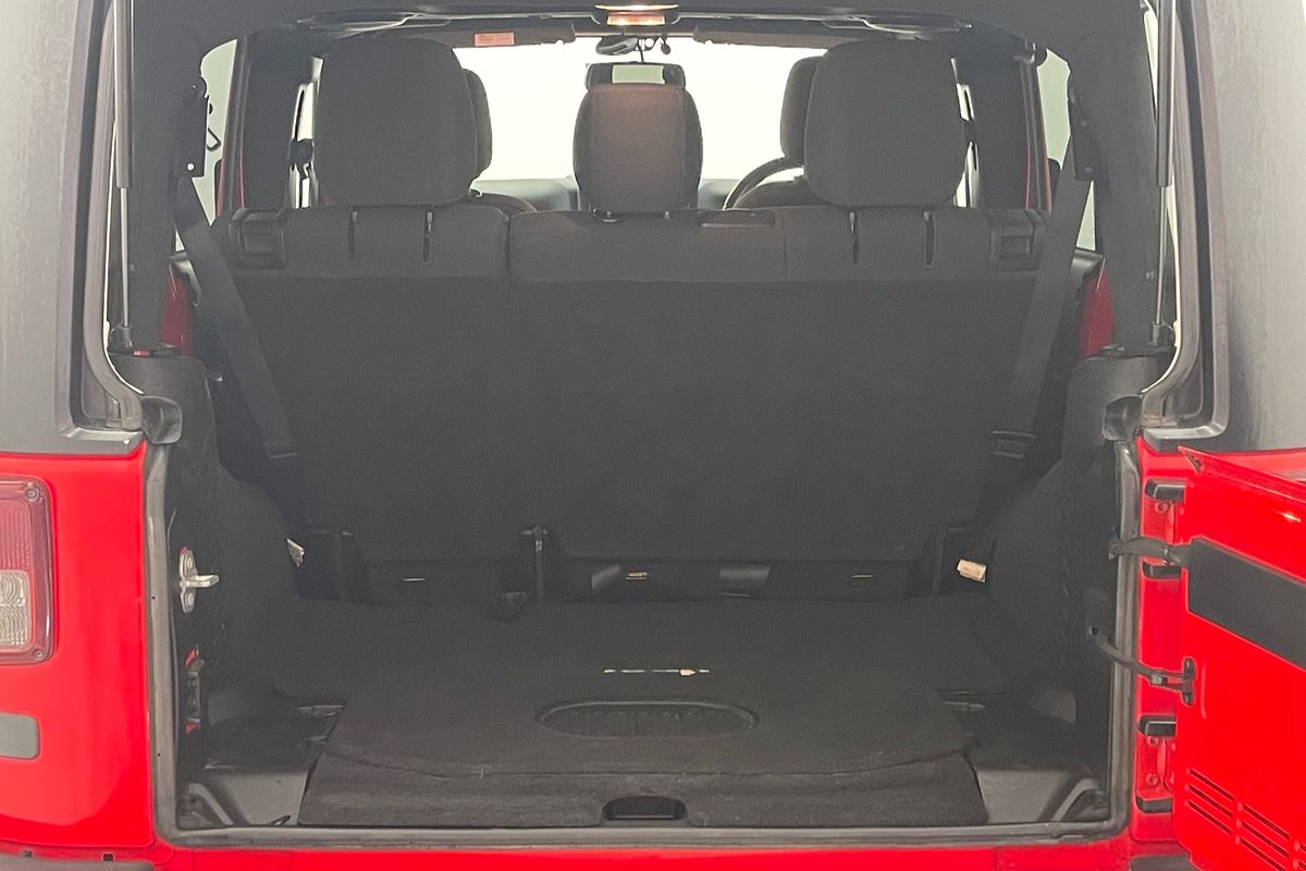 2016 Jeep Wrangler Unlimited Sport JK