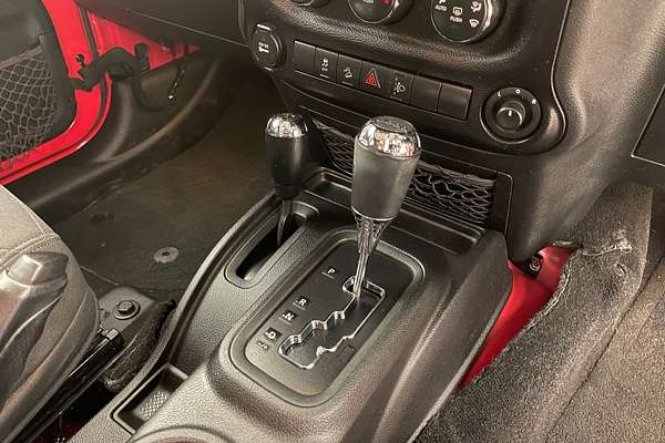 2016 Jeep Wrangler Unlimited Sport JK