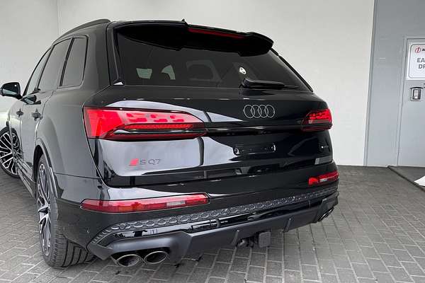 2025 Audi SQ7 TFSI 4M