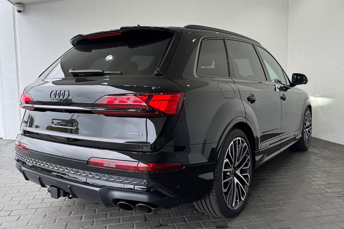 2025 Audi SQ7 TFSI 4M