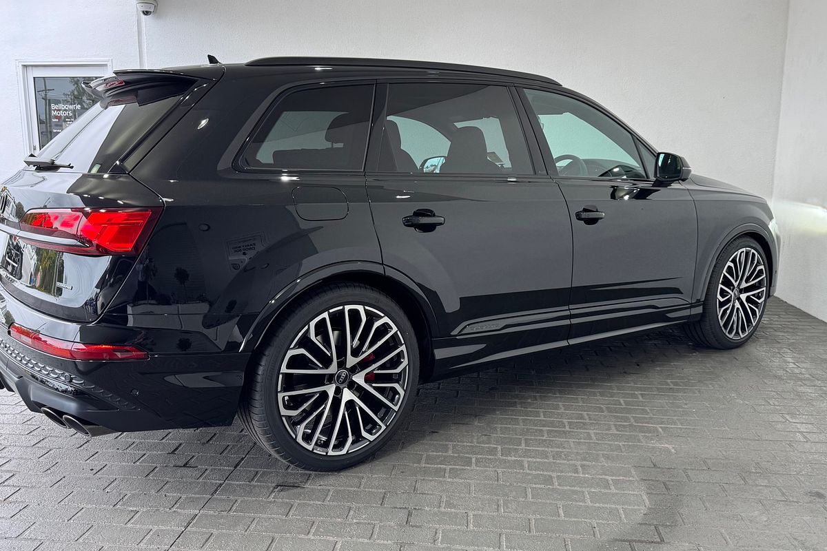 2025 Audi SQ7 TFSI 4M