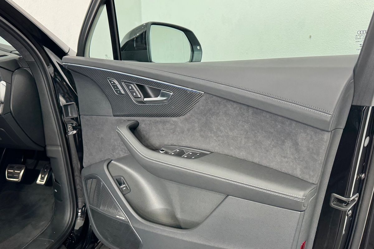 2025 Audi SQ7 TFSI 4M