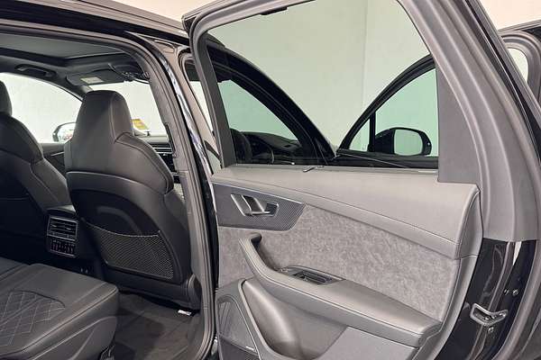 2025 Audi SQ7 TFSI 4M