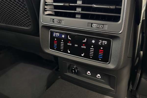 2025 Audi SQ7 TFSI 4M