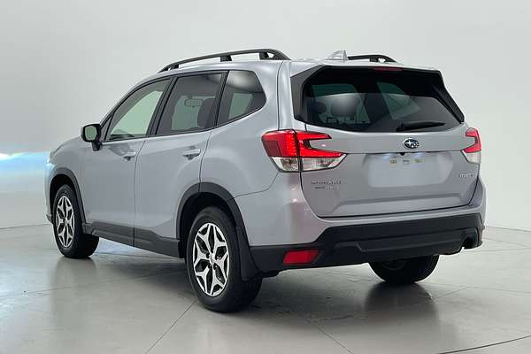2023 Subaru Forester 2.5i 50 Years Edition S5