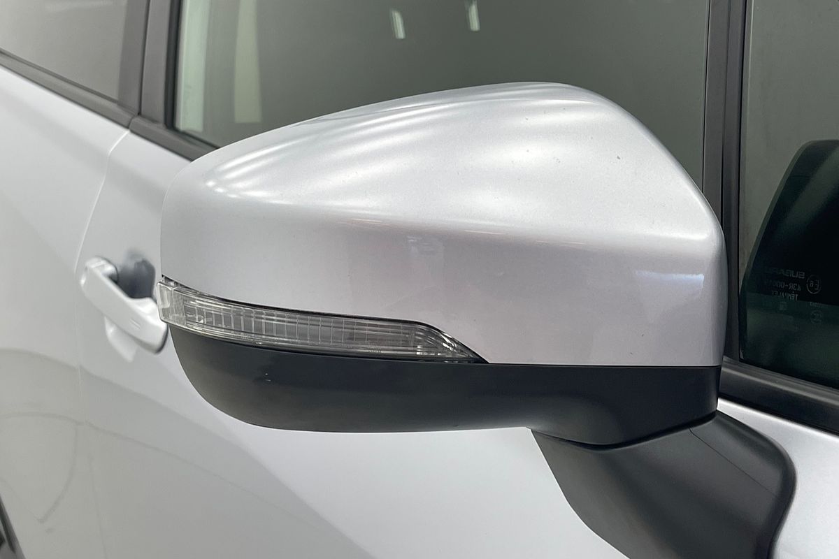 2023 Subaru Forester 2.5i 50 Years Edition S5