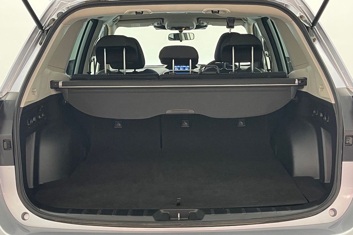 2023 Subaru Forester 2.5i 50 Years Edition S5