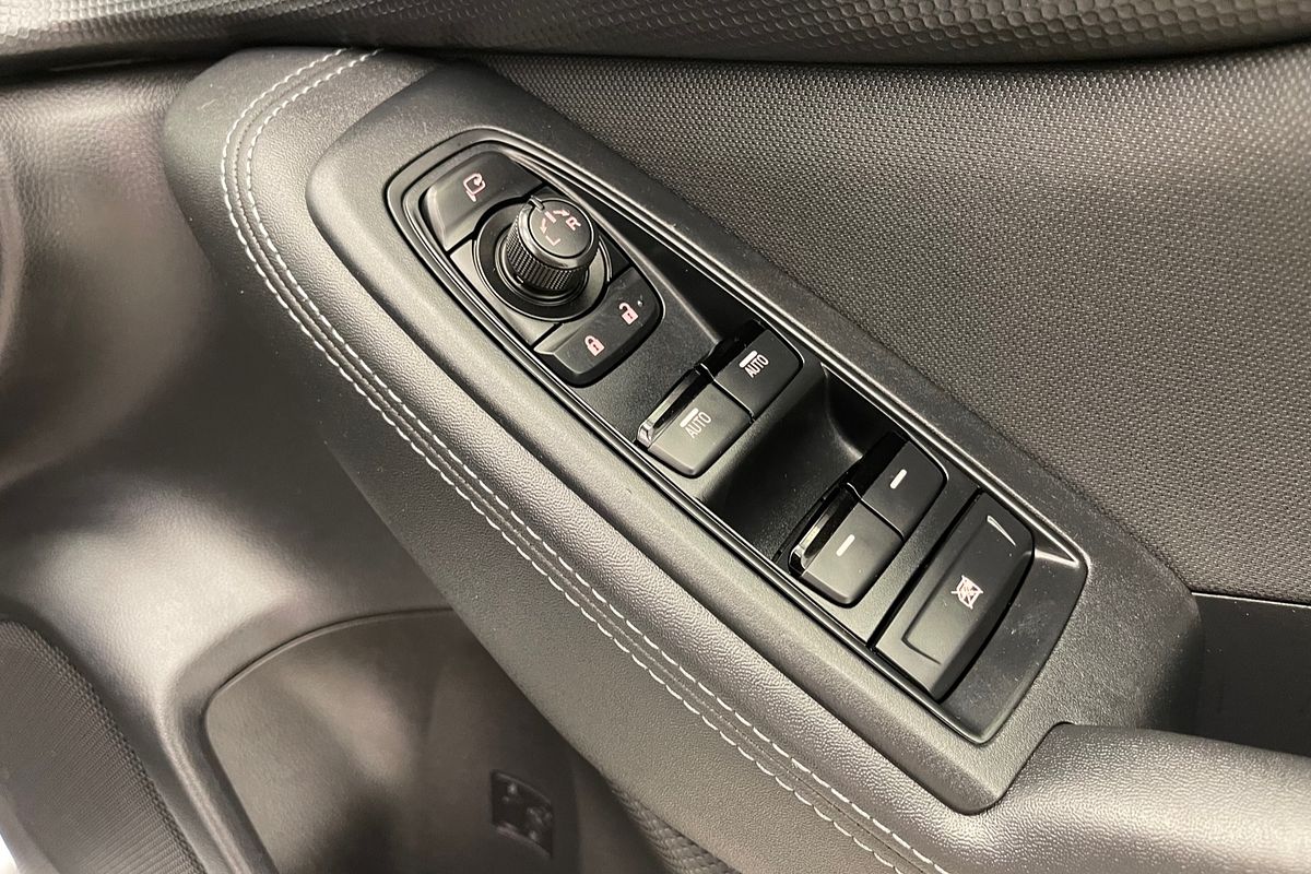 2023 Subaru Forester 2.5i 50 Years Edition S5