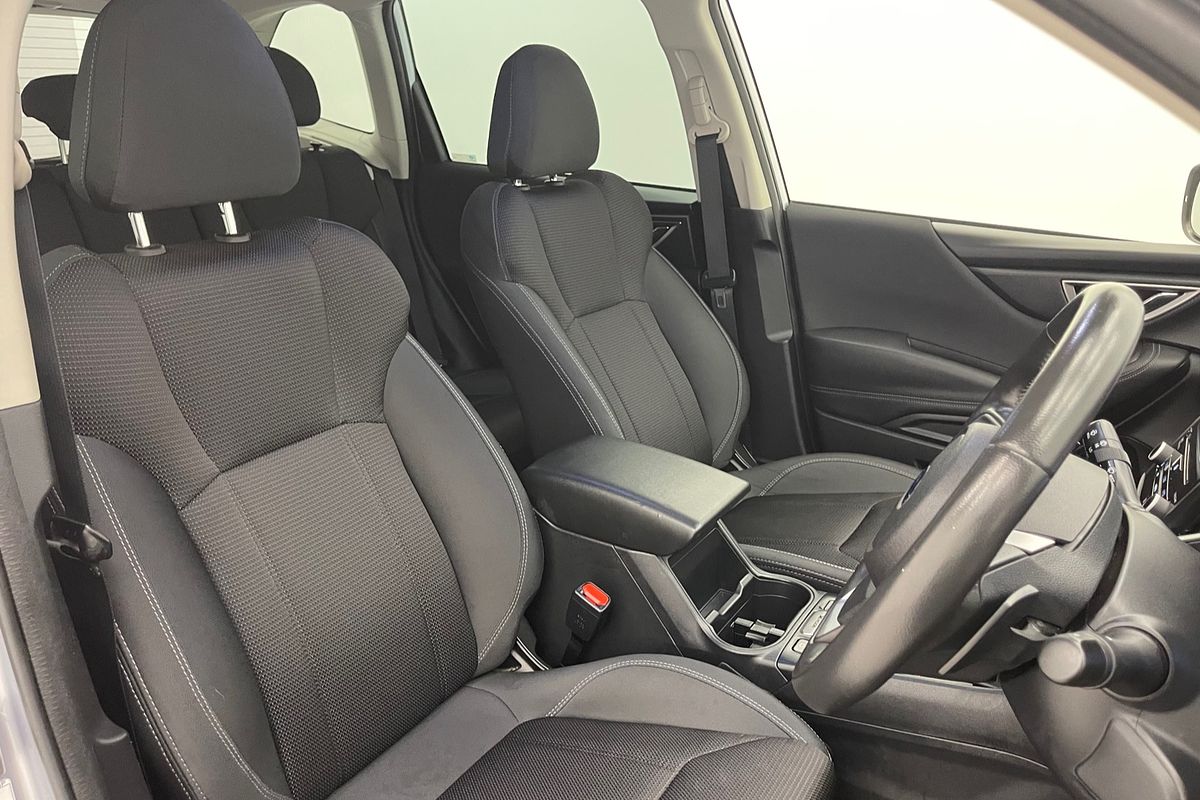 2023 Subaru Forester 2.5i 50 Years Edition S5