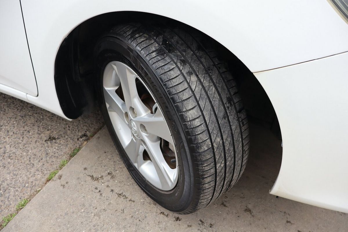 2010 Toyota Corolla Conquest ZRE152R