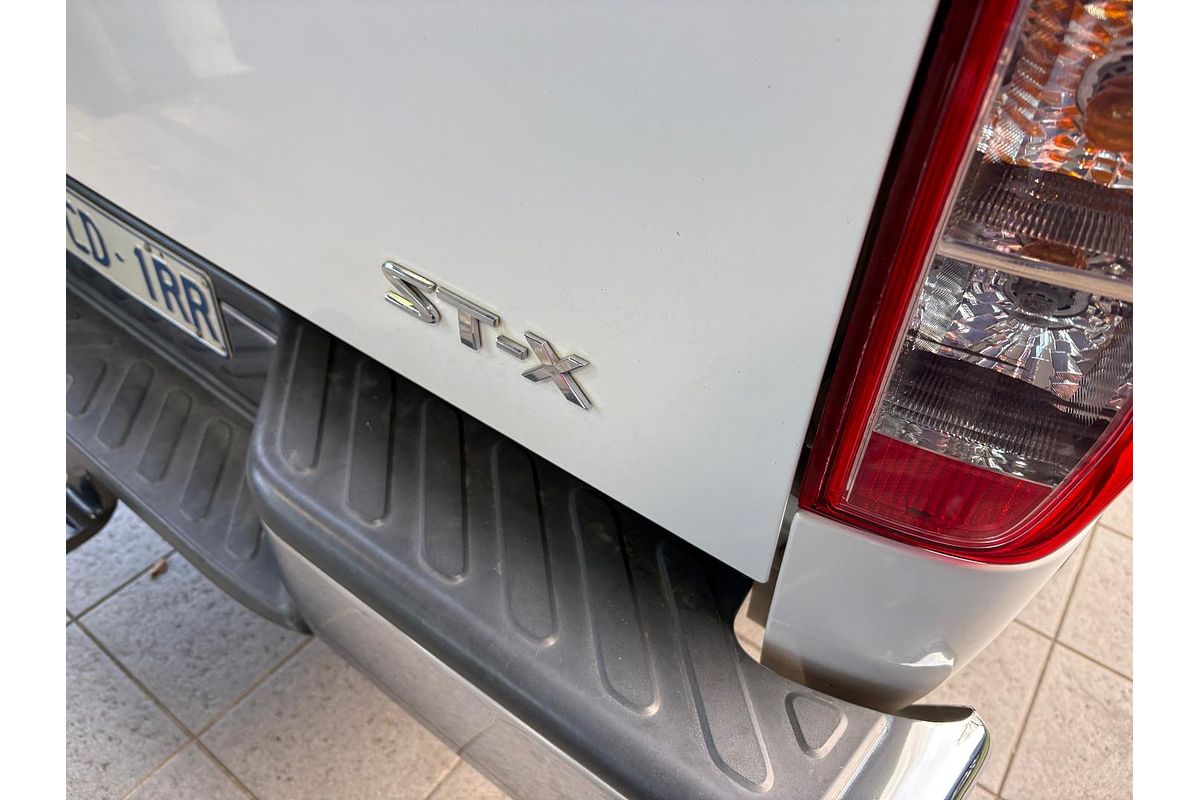 2014 Nissan Navara ST-X 550 D40 Series 5 4X4