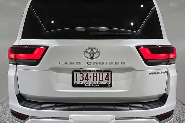 2023 Toyota Landcruiser Sahara ZX FJA300R